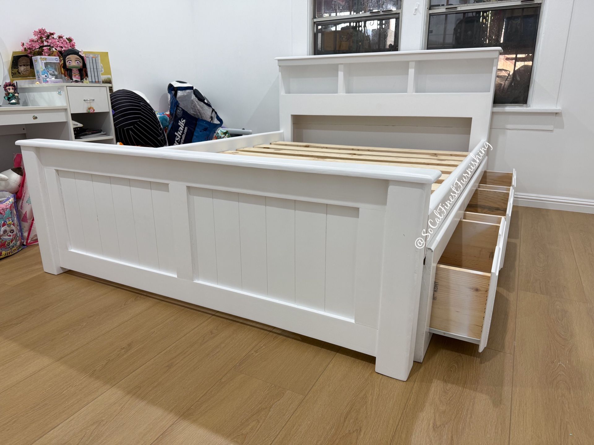 White Queen Bed With Drawers