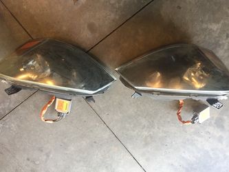 05-06 Nissan Altima SE-R headlights