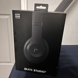 Beats Studio 3’s 