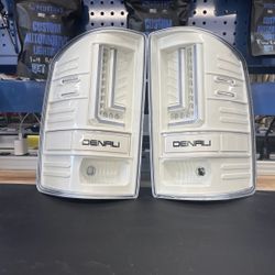 07-13 Silverado/ GMC Tail Lights