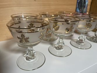 Vintage Libbeys Frosted Gold Leaf Cocktail Glasses 