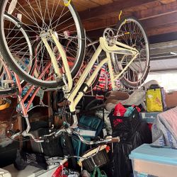 Vintage Schwinn, 10 speed