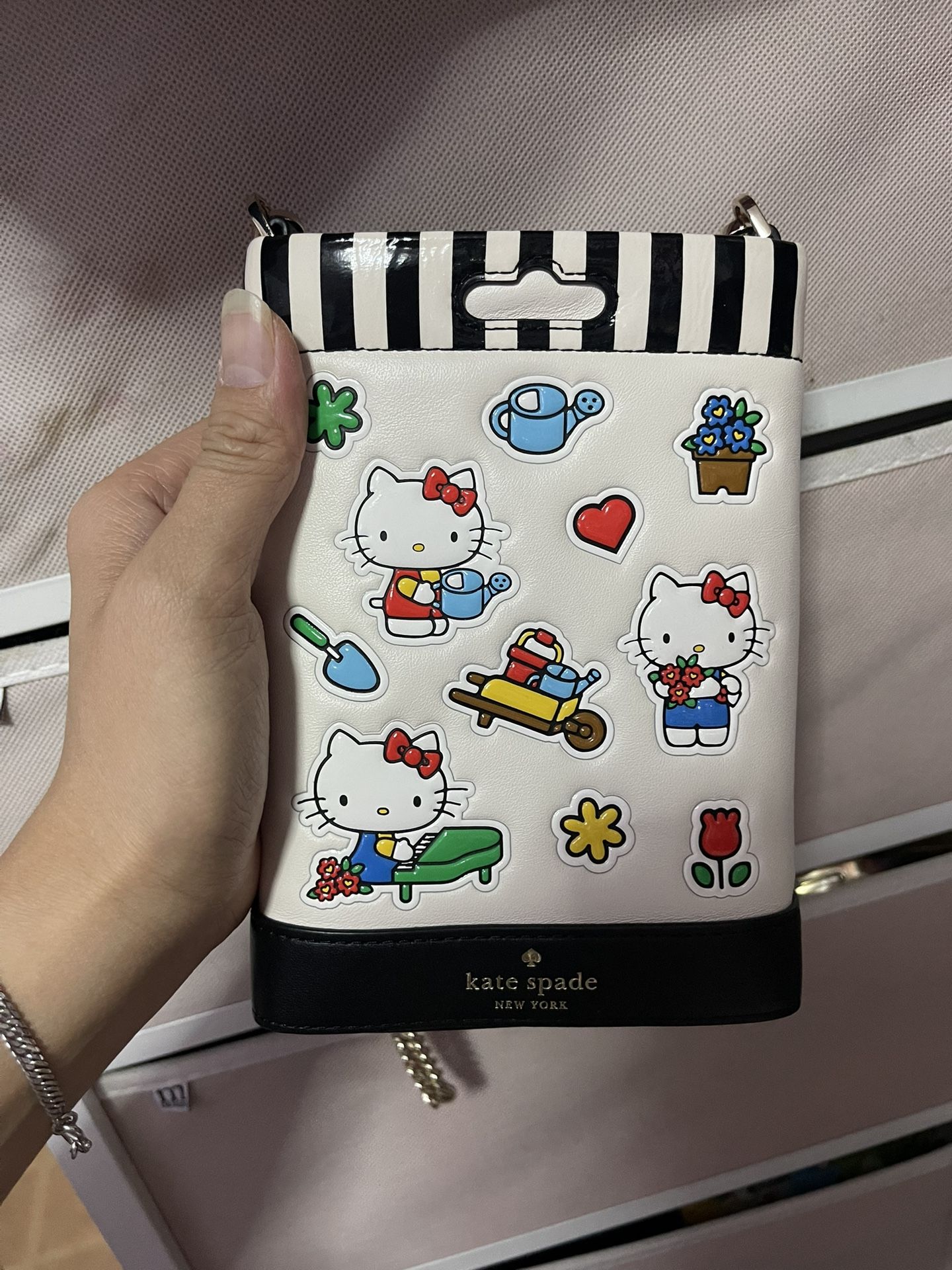 KATE SPADE HELLO KITTY CROSSBODY BAG