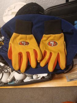 49ers Unisex Gloves Brand New 