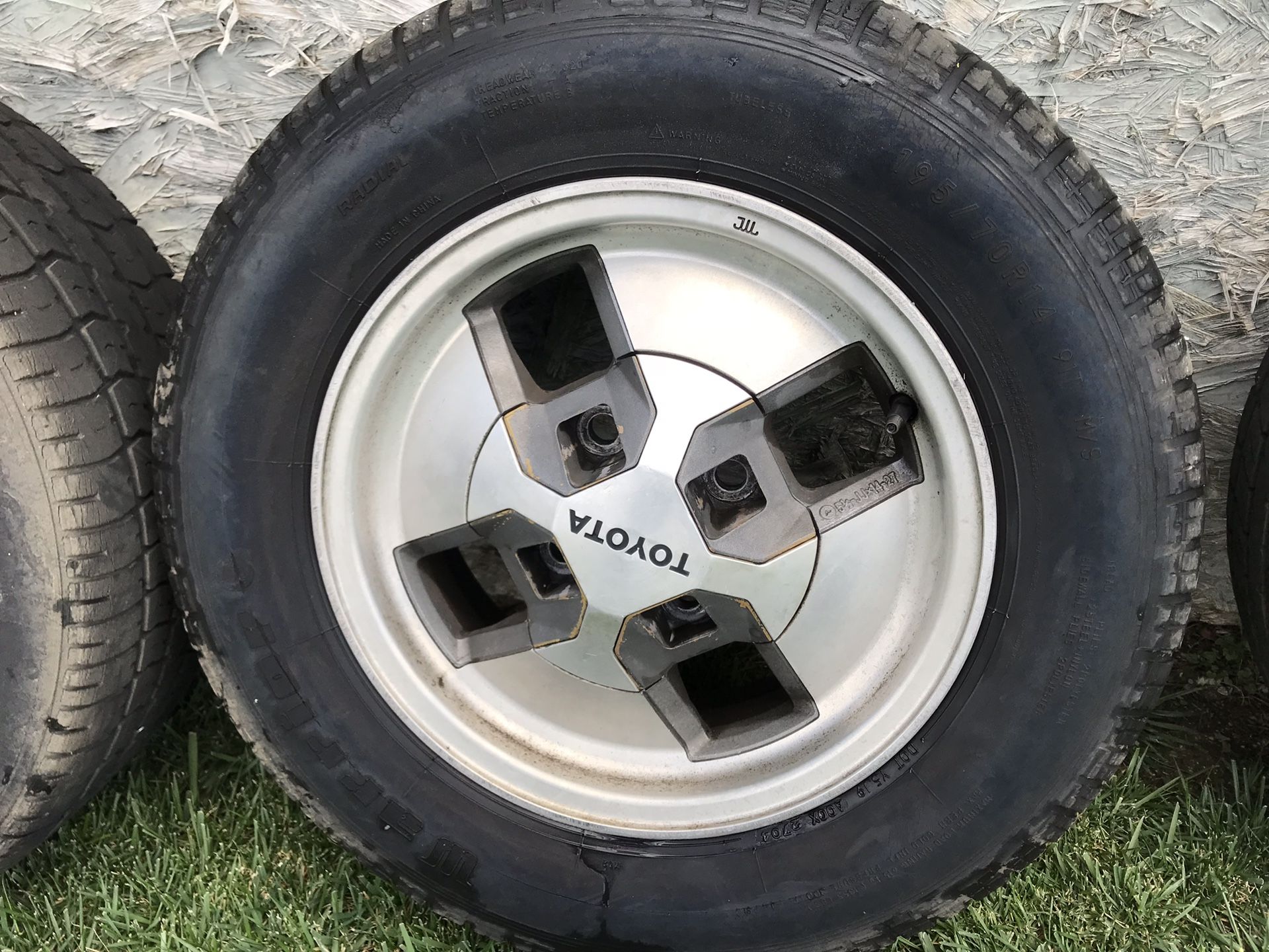 Toyota Corolla ae86 gts wheels rims