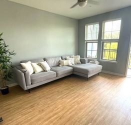 American Signature Sectional
