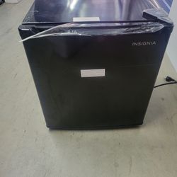 Insignia Mini Fridge