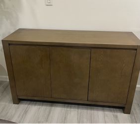 Wood Buffet / TV Stand
