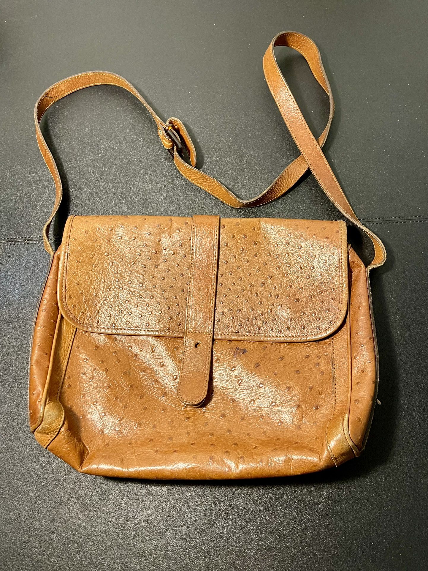 Cul De Sac Vintage 1970s Cognac Ostrich Leather Crossbody Bag Purse Italy