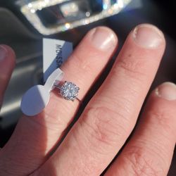 1.5 Carat Moissanite  925 Ring