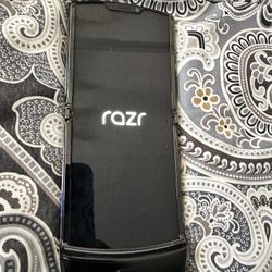 Motorola Razr “VERIZION”