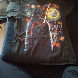 Women's Size Small Darth Vader Shirt