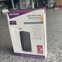 Netgear N600 WiFi Modem Router 