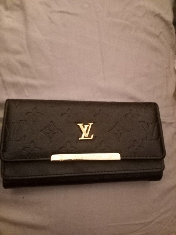 Louis Vuitton Ladies Wallet