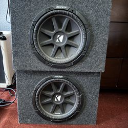 12in Kicker Comp Subs With Boss Amp