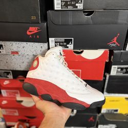Jordan Chicago 13s size 8 USED But Clean 