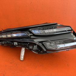 2025 HYUNDAI TUCSON RIGHT PASSENGER LED UPPER DRL HEADLIGHT OEM 92208-N9 KOREA