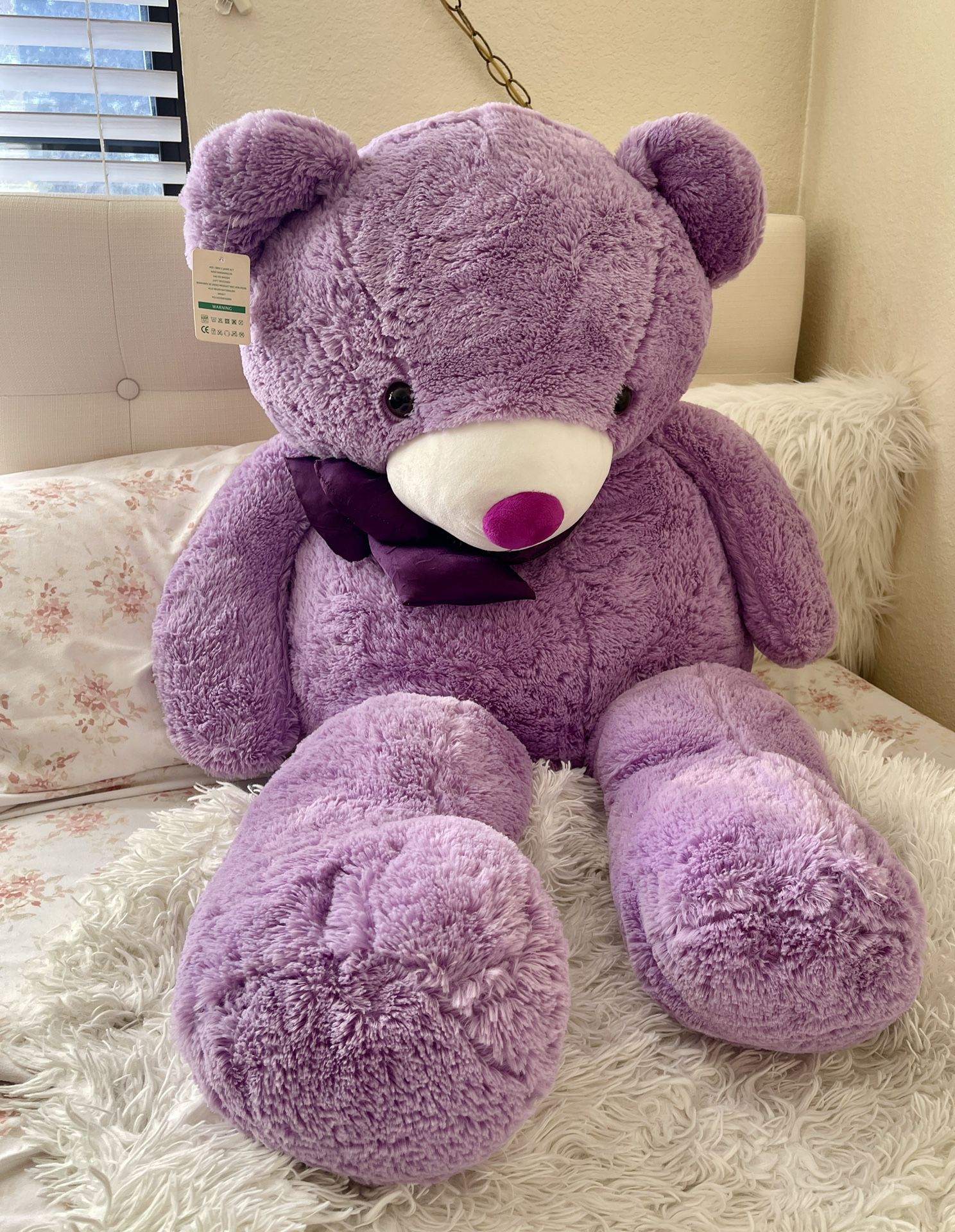 Morismos Giant Teddy Bear