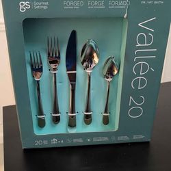 Gourmet Settings Vallée 20 Forged Flatware Set