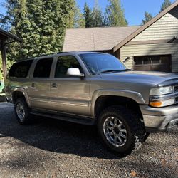 Clean Running 2003 Suburban 3/4 Ton