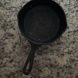 Sm Cast Iron Pan