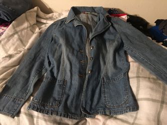 Woman’s Med Jean Jacket