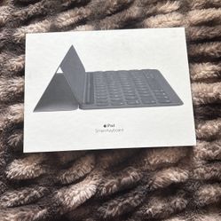 Apple Smart Keyboard 