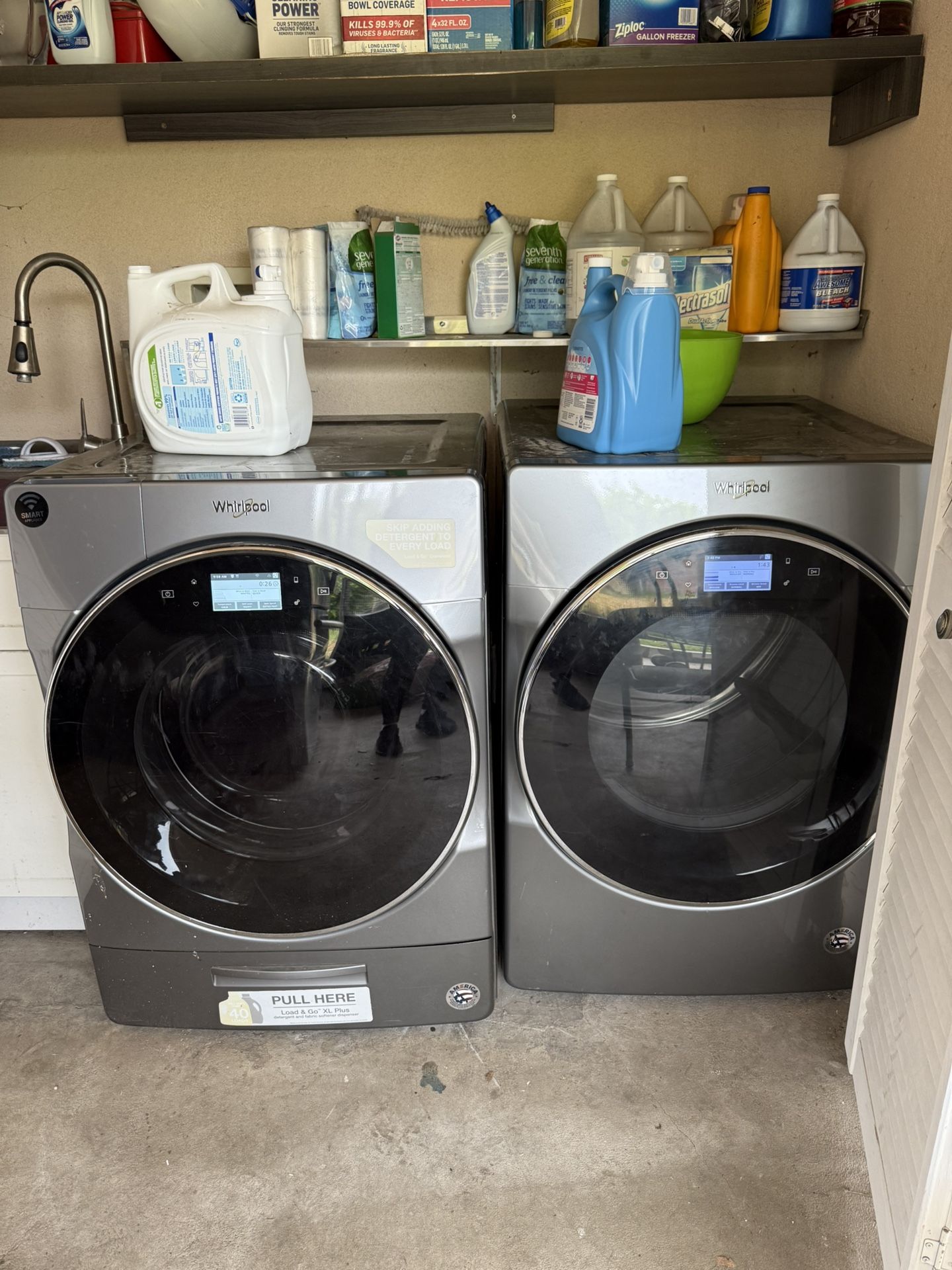 Whirlpool Washer And Dryer NEW!!! 