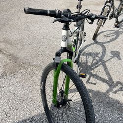 $65 Mongoose Deception 29” Dirt Bicycle 