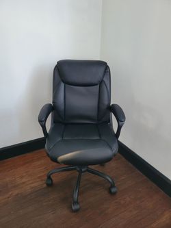 Black Leather Office Chair