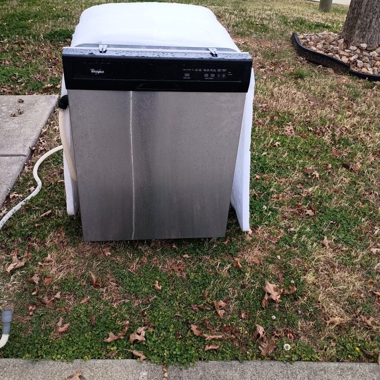 Whirlpool Dishwasher