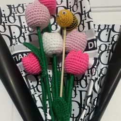Lindo Ramo Con Tulipanes A Crochet