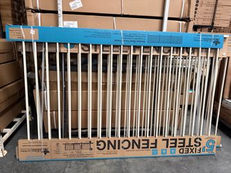 Steel fence panels (Navajo white)