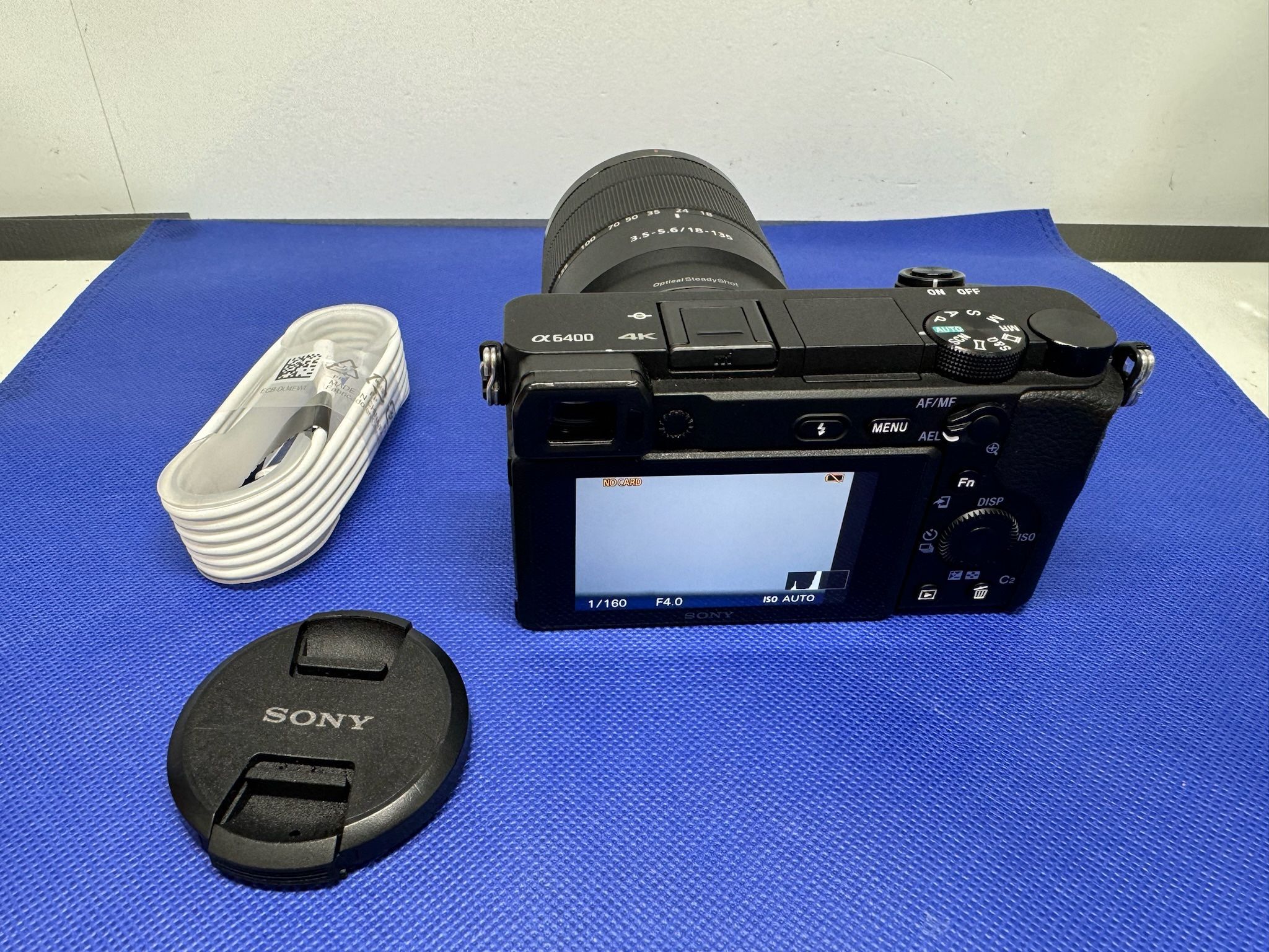 Sony - Alpha a6400 Mirrorless Camera 18-135MM 1 BATT 2680 SHUTTER COUNT