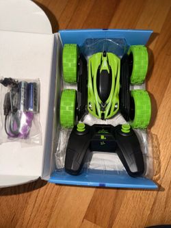 2.4GHz RC Stunt Car with Remote