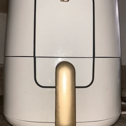 Beautiful White Air fryer 
