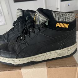 MENS PUMA TENNIS SHOES 