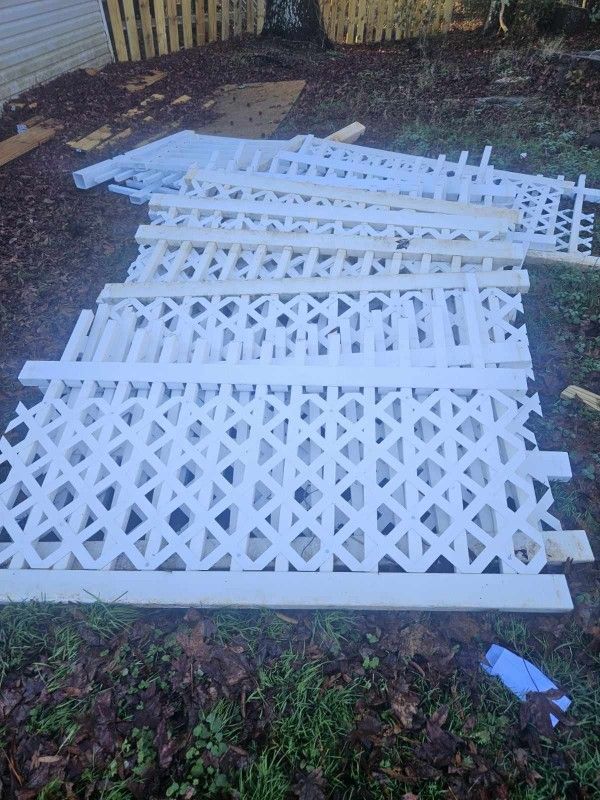 Vinyl Fence 4FEET Tall
