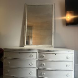 Antique White Real Wood Dresser