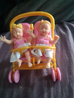 Zuru mini brand twin dolls