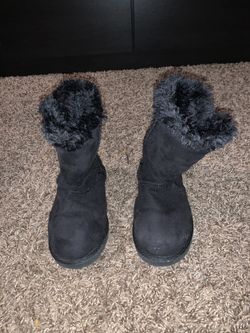 Black Boots - size 11