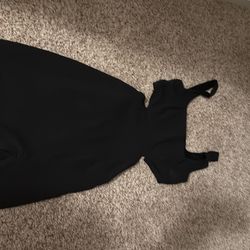 xs black dress.