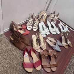 Women’s Sandals Size 7,7.-1/2 ,8,8.1/2  Like New 10$-15$ For Each 