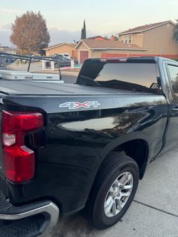Hard Folding Truck Bed Tonneau Cover