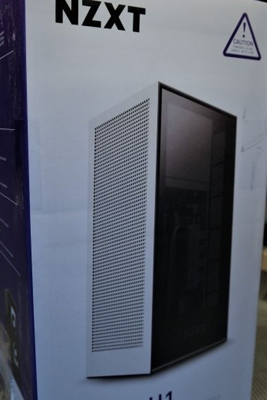 NZXT H1 Pro i7 10700k, GeForce 3060 Ti, 2TB SSD