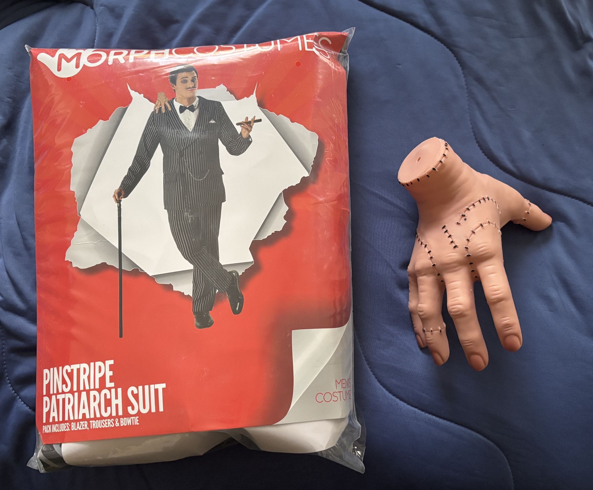 Men’s Gomez Addams Family & Hand Halloween Costume. XL