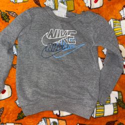 Nike Gray Crewneck Sweatshirt (Kids)