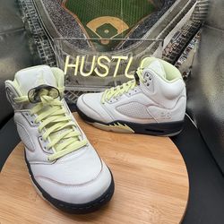 Nike Air Jordan 5 Retro Sail / Luminous Green Anthracite Women's Size 9