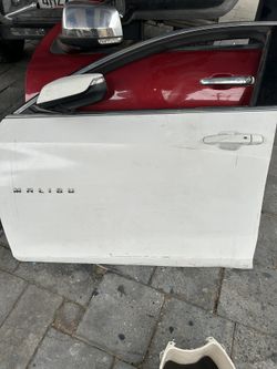 2020 Malibu Front Driver Door OEM