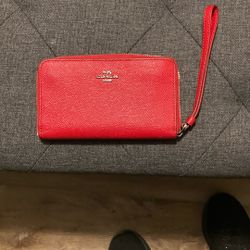 Coach Large Zip Around Wallet 
